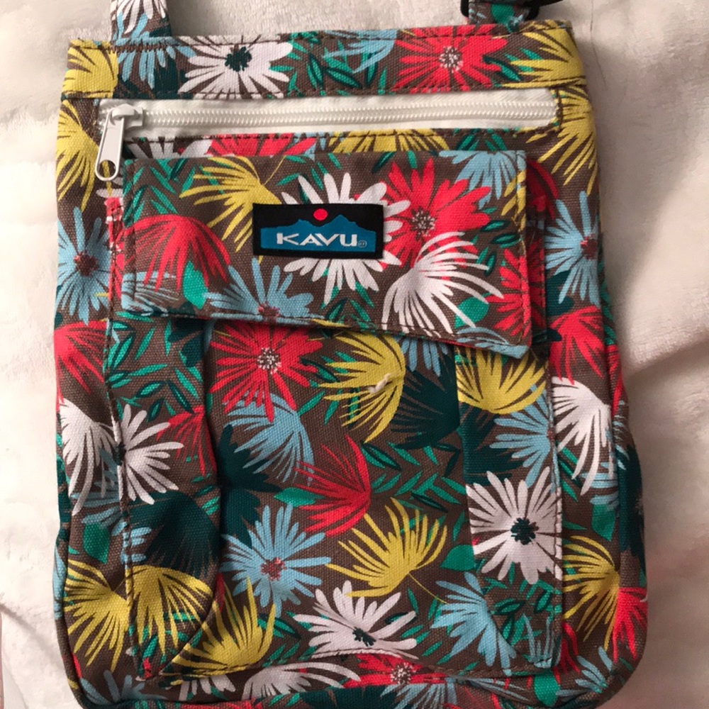 KAVU crossbody purse